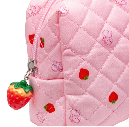 Strawberry shortcake bag with 4 piece blender